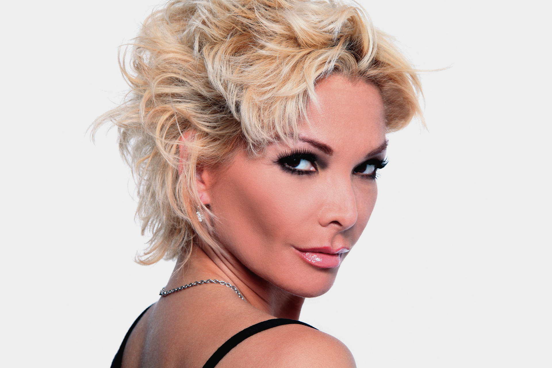 Marisela en Concierto - Miami Dade County Auditorium