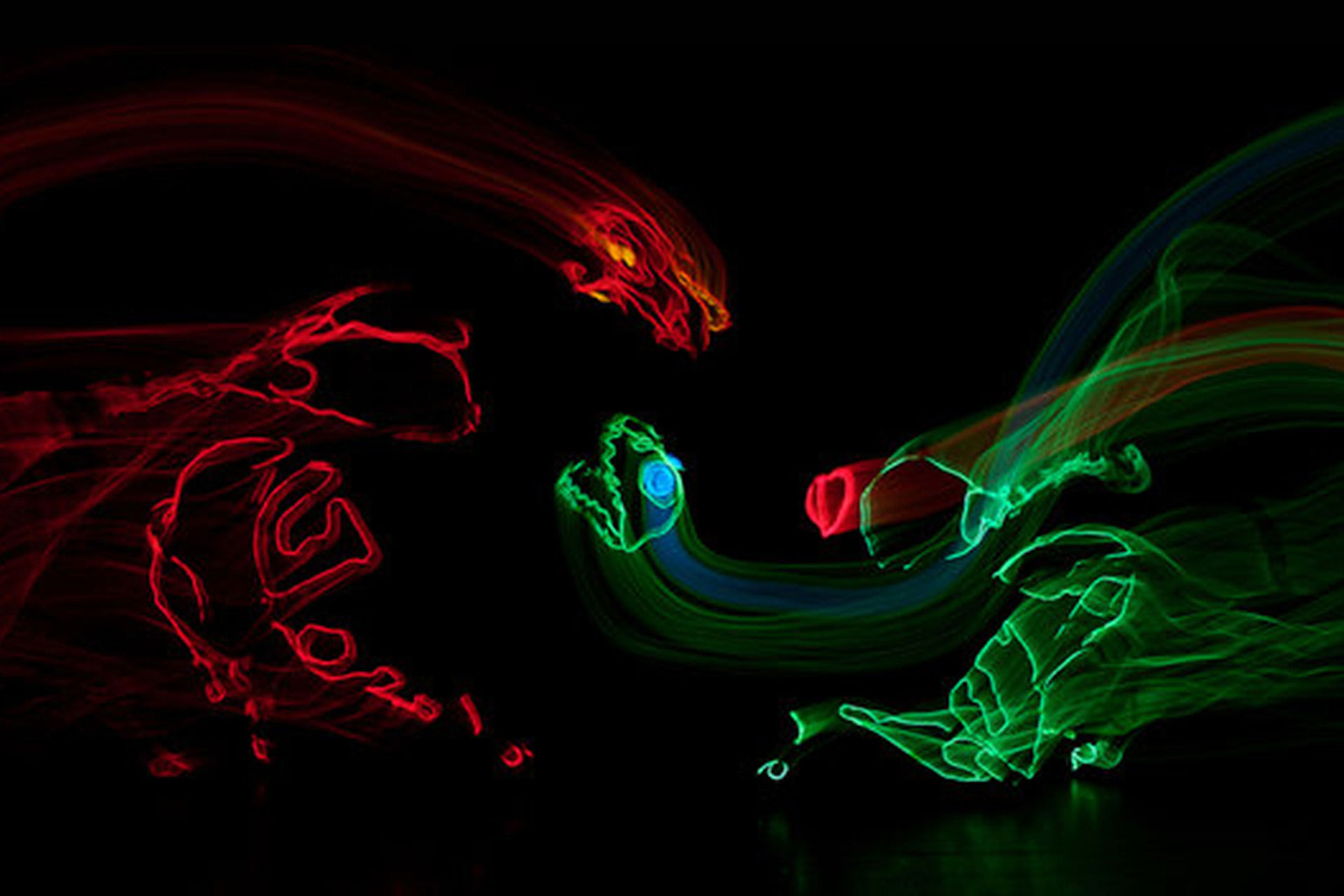 MDCA Presents: Dino-Light by Lightwire Theater